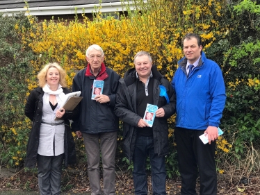 Cllr Gary Hickton (Petersham Division candidate) out canvassing our brilliant candidate Alan Griffiths in Long Eaton. Working hard for their communities