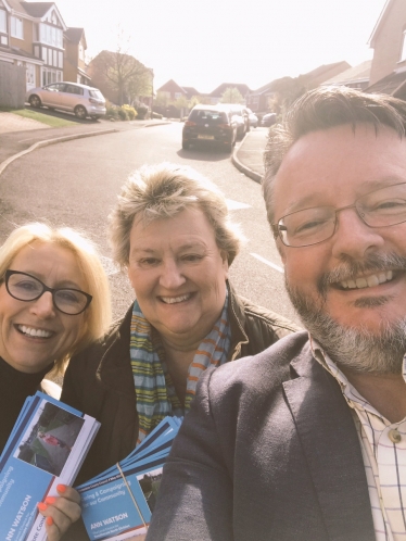Cllr Lewis campaigning in Swadlincote North with Heather Wheeler MP and fantastic local candidate Ann Watson. Clear on the doorstep that people want a real change